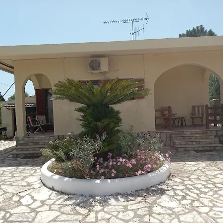 Lemon Garden Hébergement de vacances Ágios Geórgios