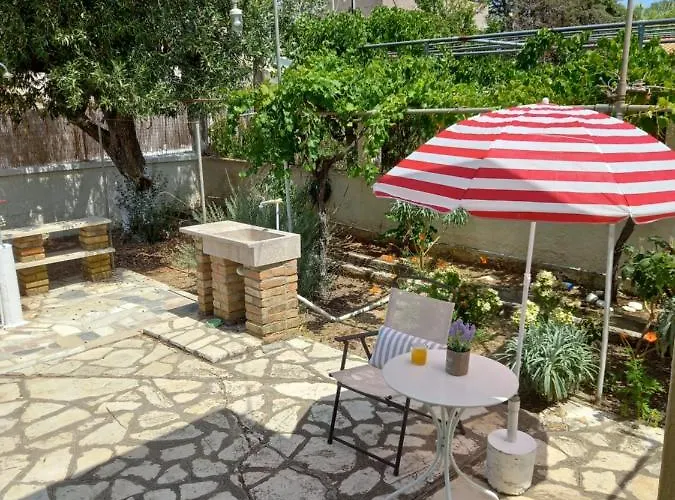 Lemon Garden * Άγιος Γεώργιος