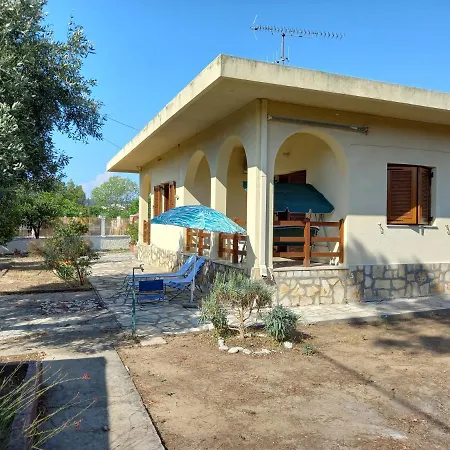 Holiday home Lemon Garden *