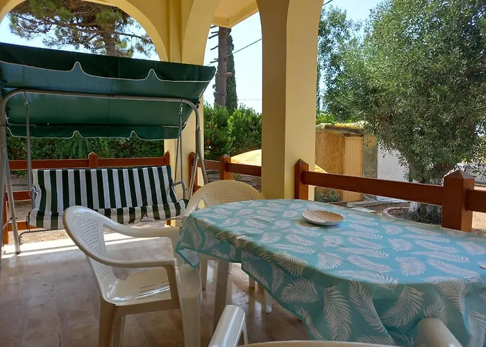 בית נופש Lemon Garden אגיוס גיורגיוס